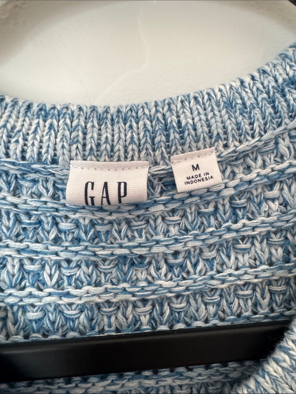 GAP Cropped Blue Chunky Knit Cardigan Gold Crest Buttons Textured 100% Cotton M - Picture 7 of 14